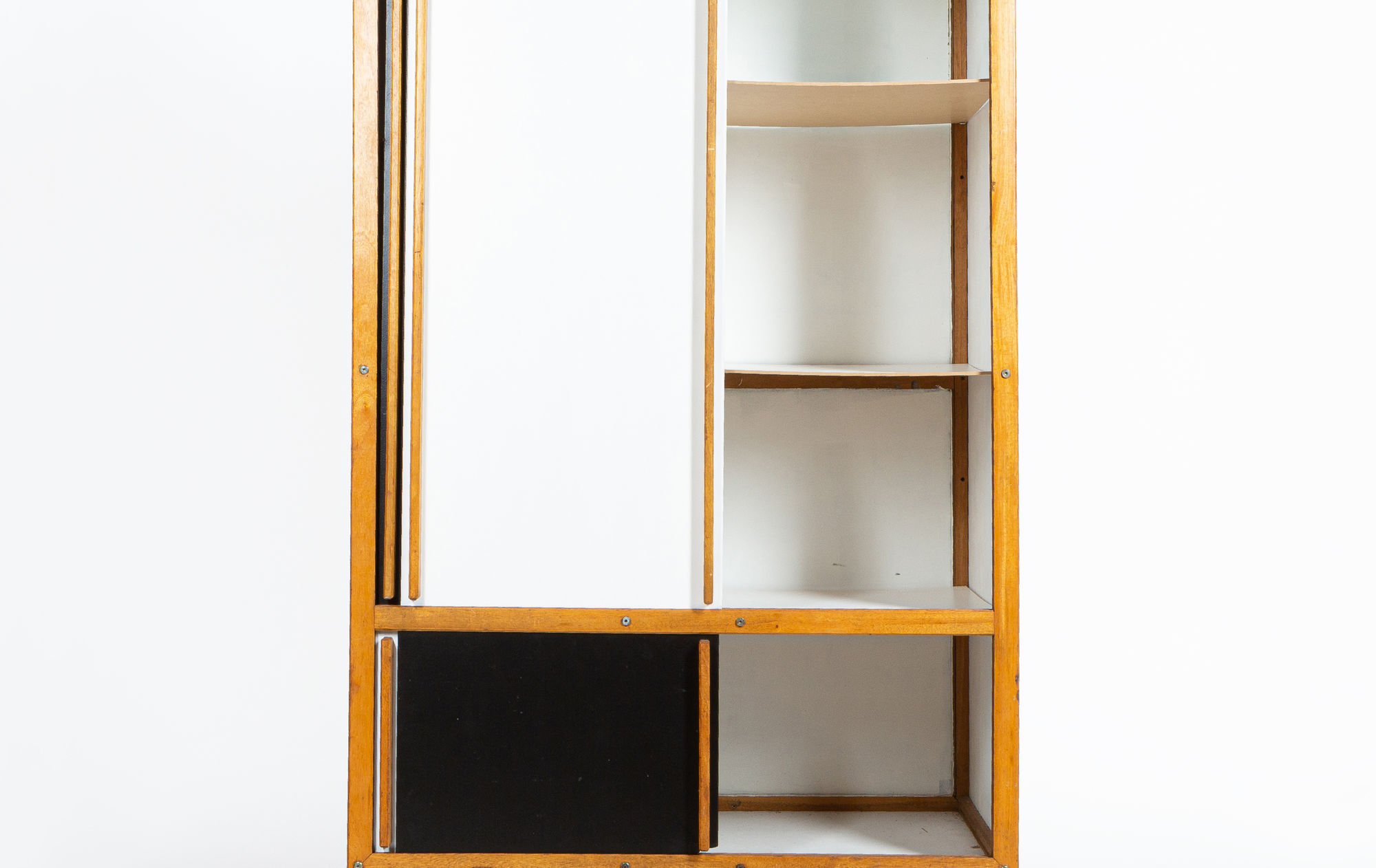 cabinet-andr-sornay-chwarehouse